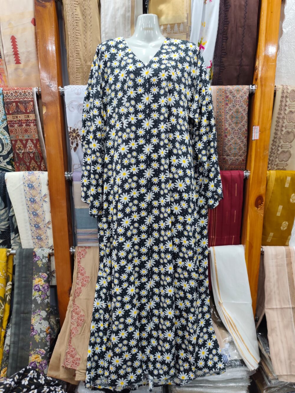 Printed Arabic Lawn Abaya - Image 5