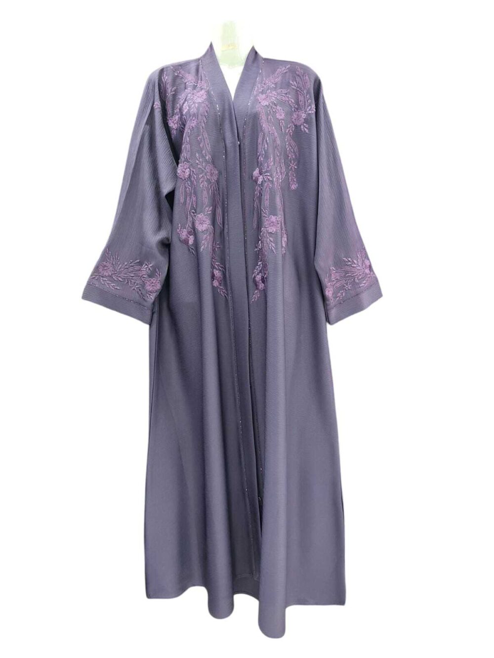 Zoom Front Embroidery Abayas - Image 6