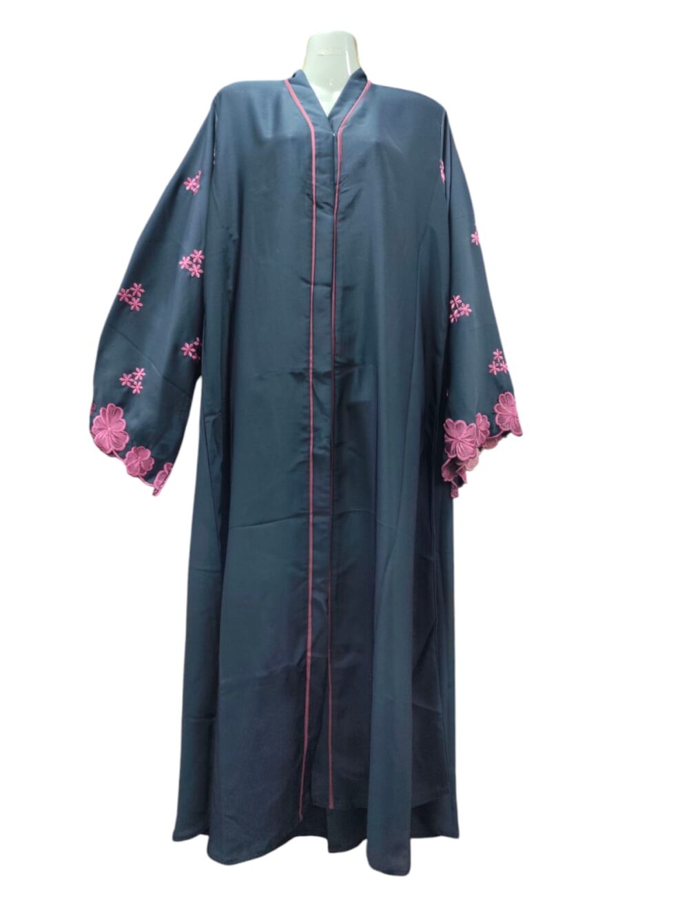 Cutwork Sleeves Abaya Front Open - Image 9