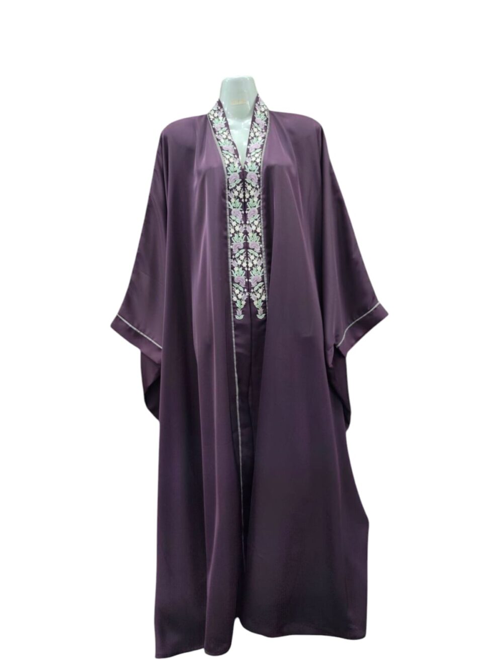 Front embroidery kaftaan abaya - Image 5