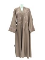 Zoom Front Embroidery Abaya - Image 5