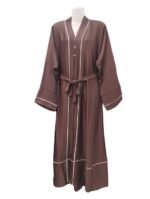 Zoom White Piping Abaya Front Closed - Image 3