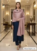 Khaddi Lawn Staller - Image 7
