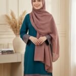 Arabic Lawn Stallers